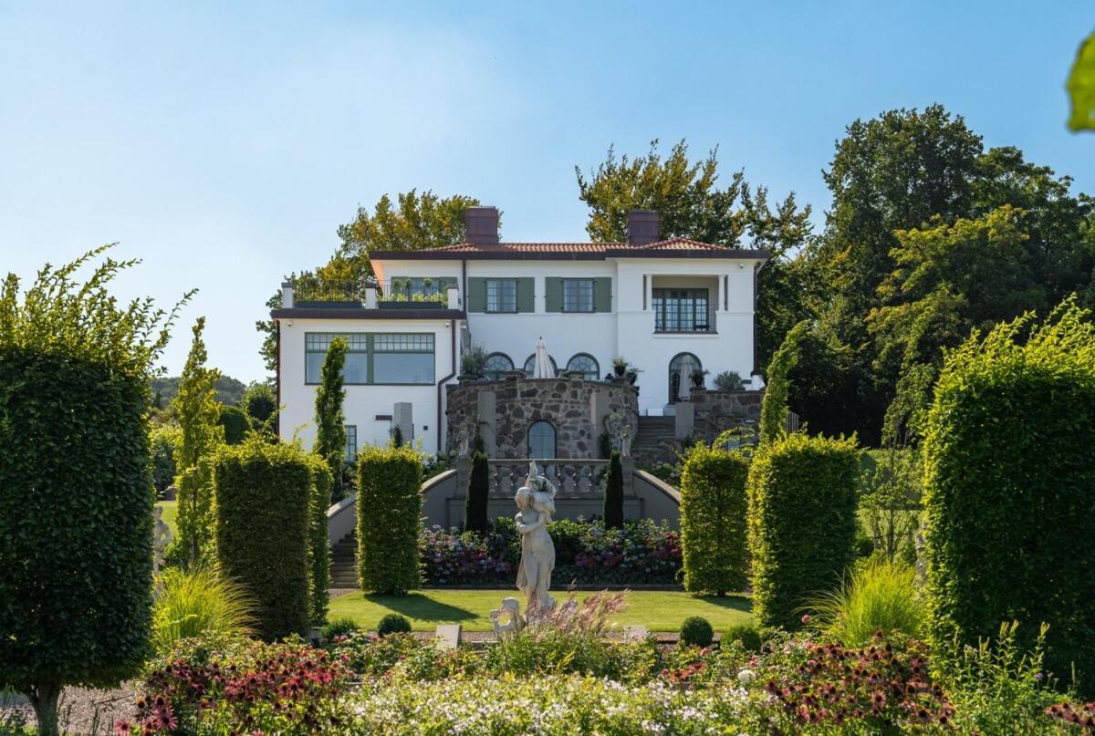 Villa Dagmar Bastad Exterior photo